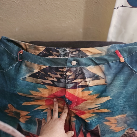 Colorful Geometric Patterned Pants - Picture 3 of 7